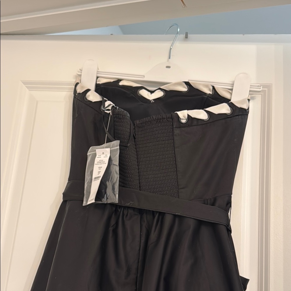 BRAND New!!!White House Black market Elegant Black and White Strapless Dress - Picture 7 of 13